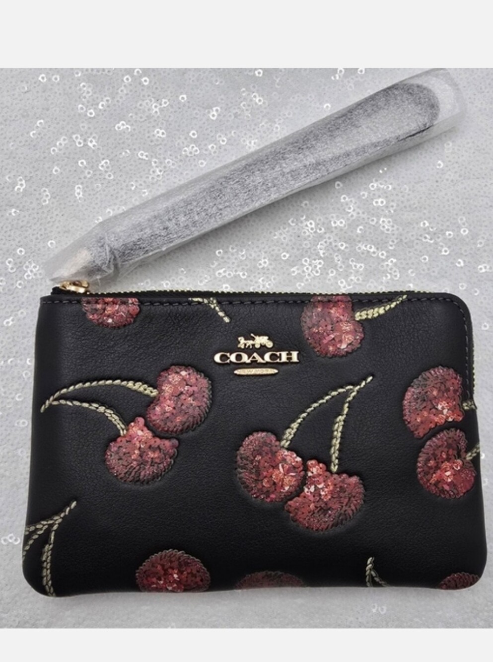Coach Sequined Cherry Print Corner Zip Wristlet Black Red Smooth Leathe - Picture 4 of 11